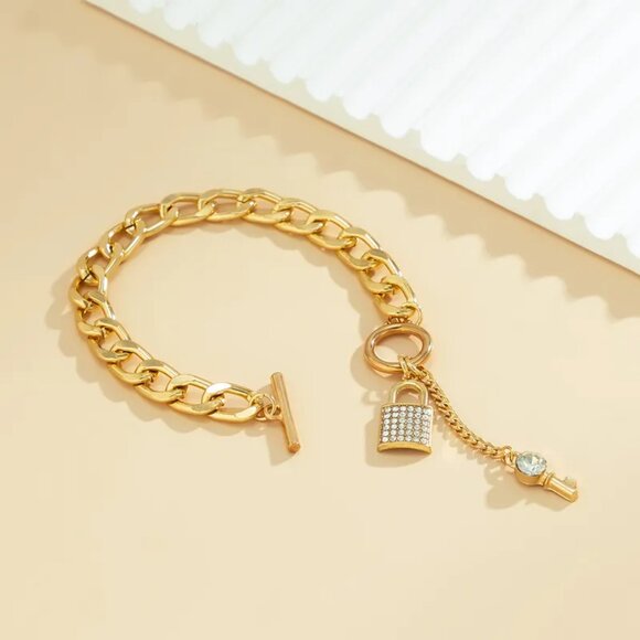 3/$35 Gold Chunky Chain Bracelet with Lock & Key Charm Toggle Clasp Statement - Picture 5 of 7